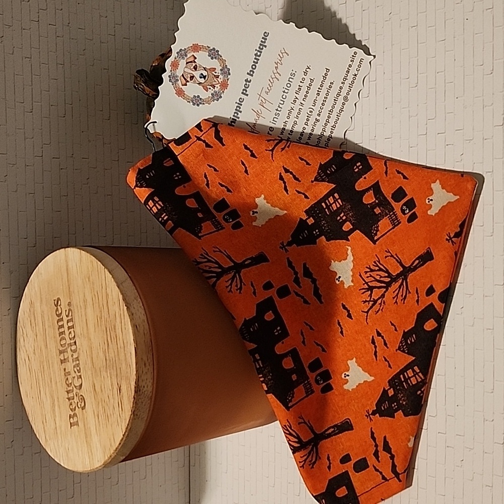 XS Halloween Black Orange White Haunted House Ghost Over The Collar Bandana